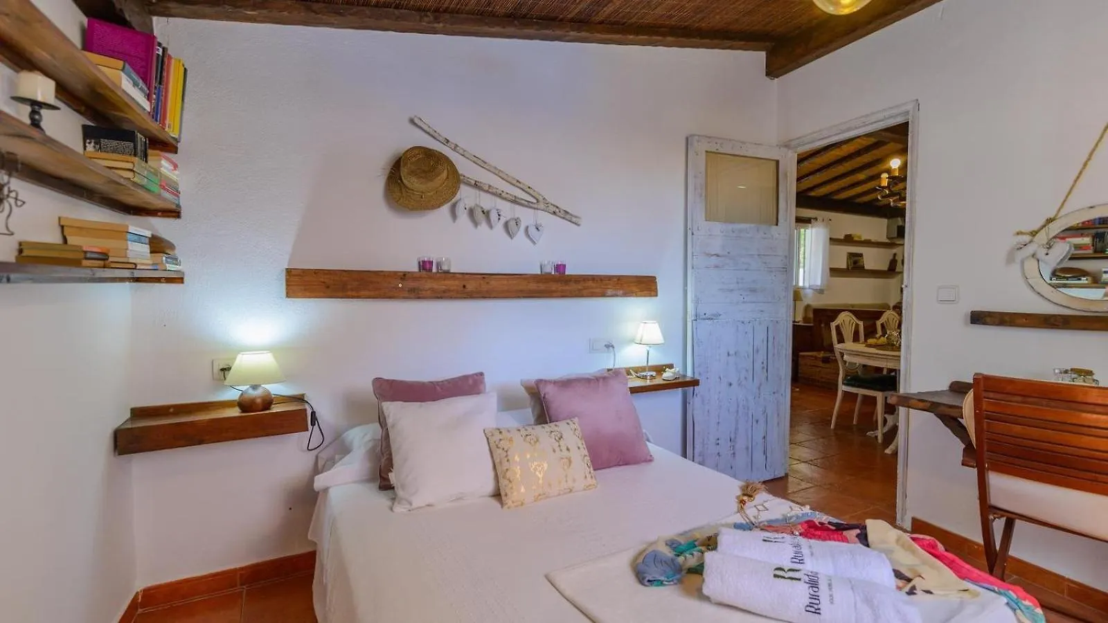 Entreolivos Casa Y Cabana Cijuela By Ruralidays Granada