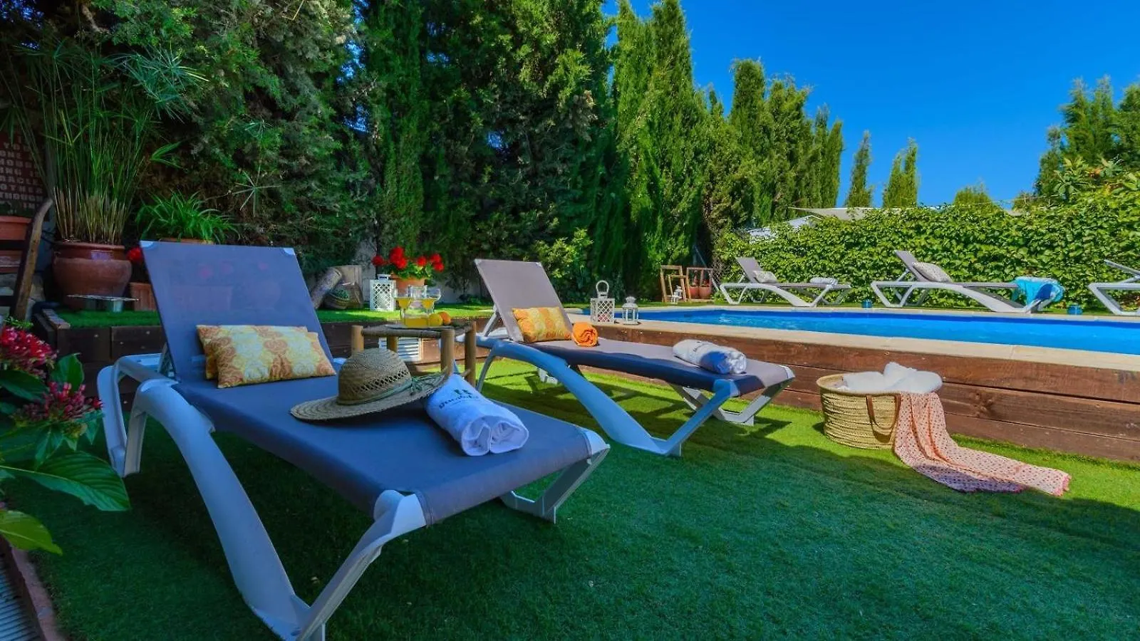Entreolivos Casa Y Cabana Cijuela By Ruralidays Granada Spain